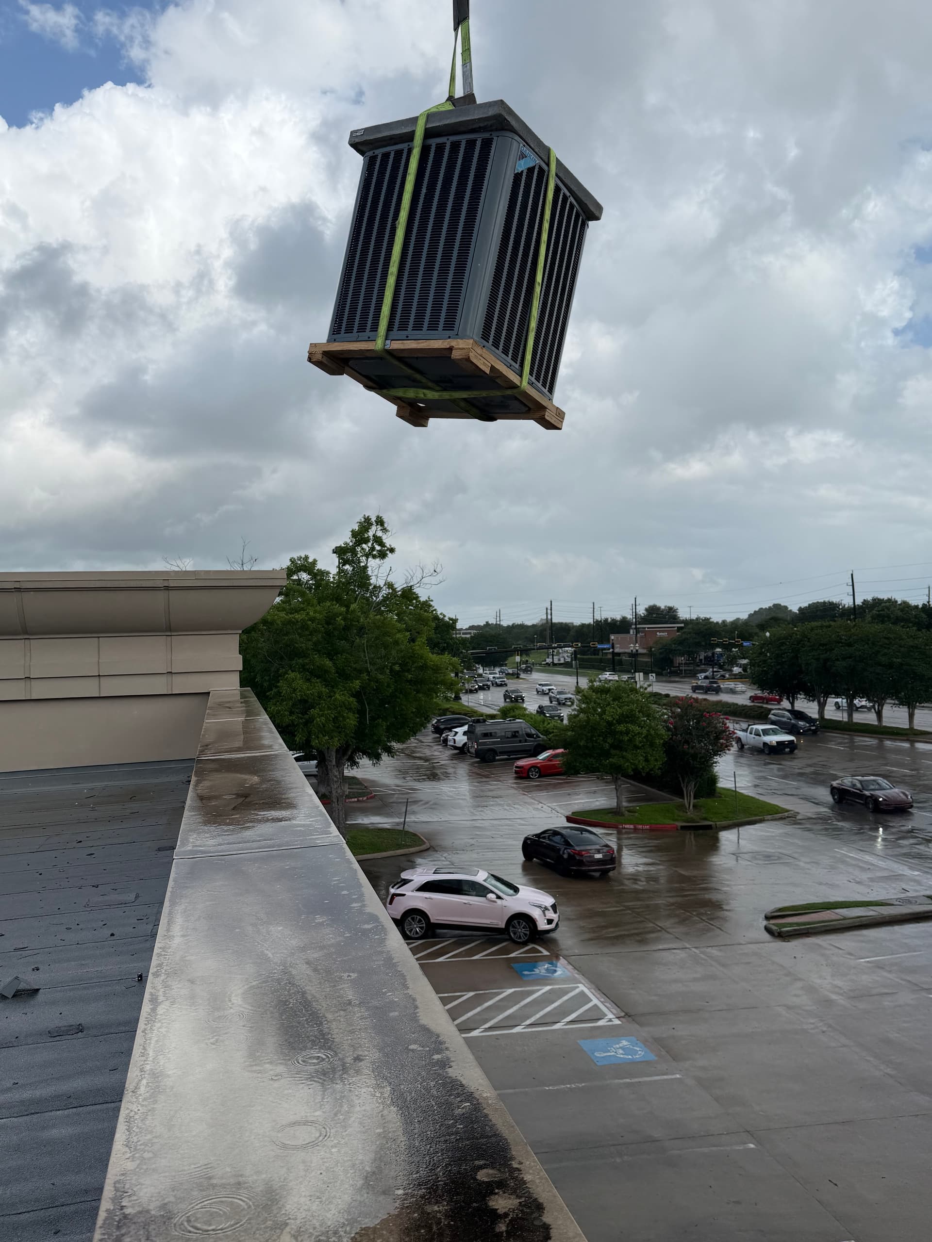 Gallery photos for Commercial HVAC Replacement Completed in Sugar Land: Image #1