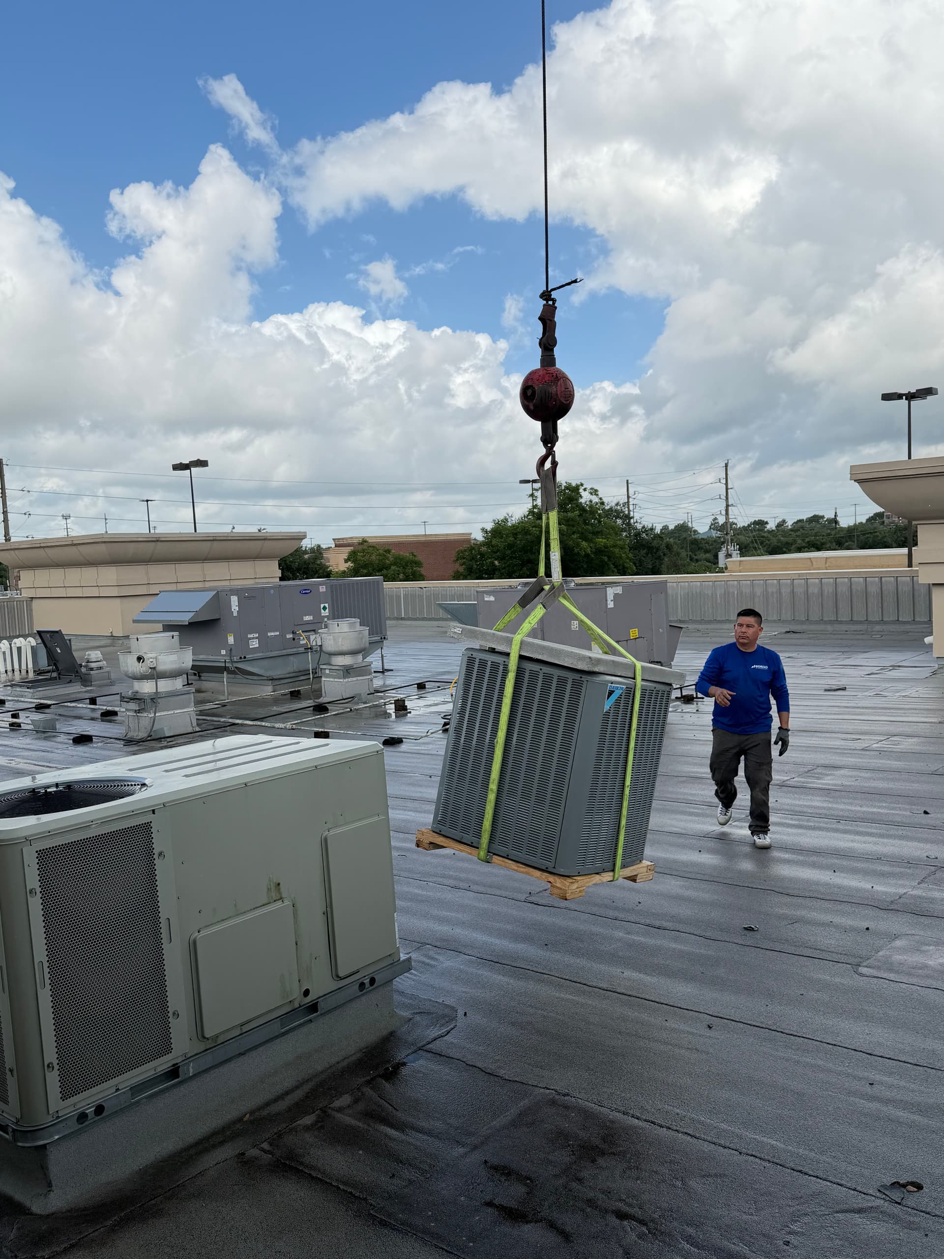 Gallery photos for Commercial HVAC Replacement Completed in Sugar Land: Image #2