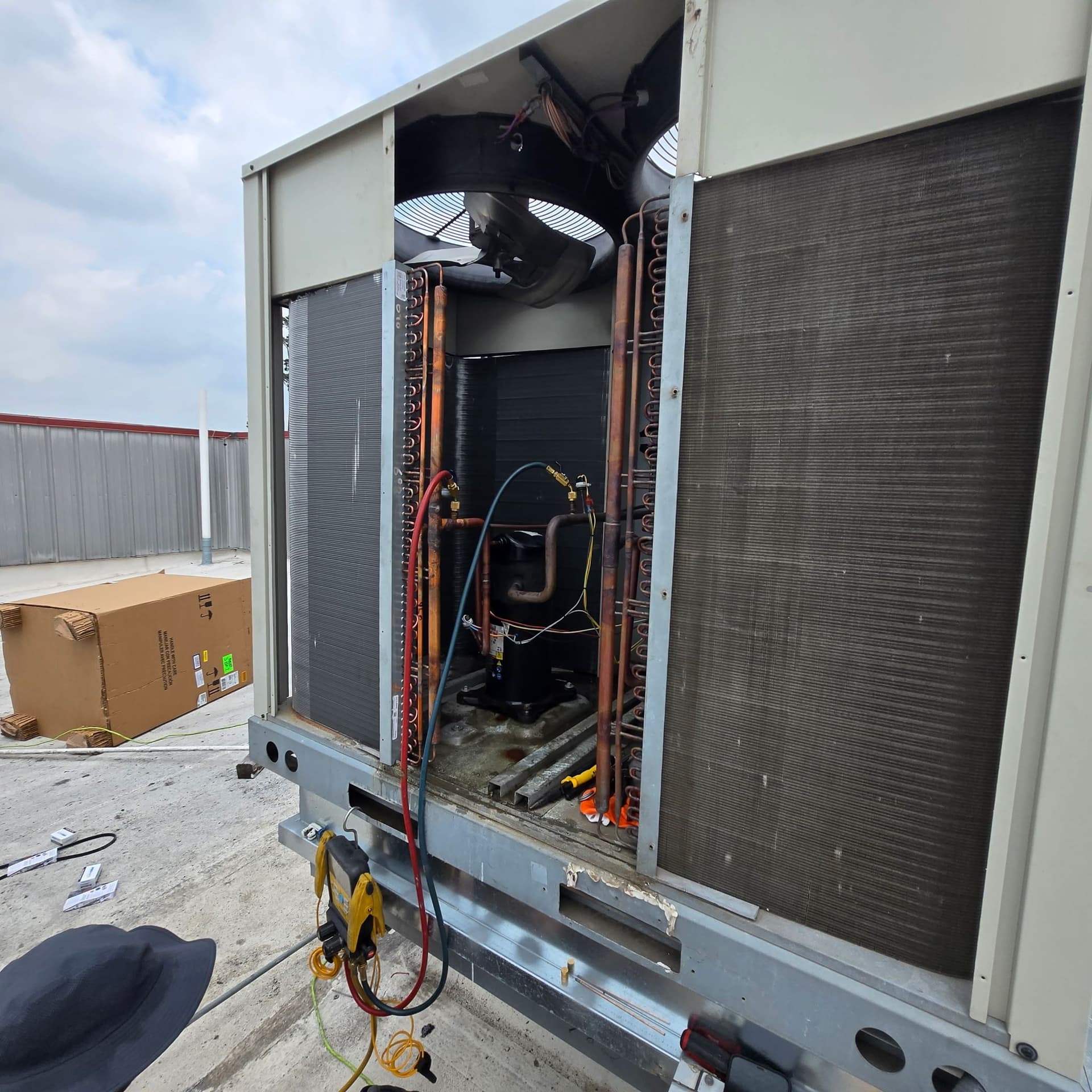 Gallery photos for Restaurant AC Repair - Condenser Coil, Capacitor and Belt Replacement: Image #2