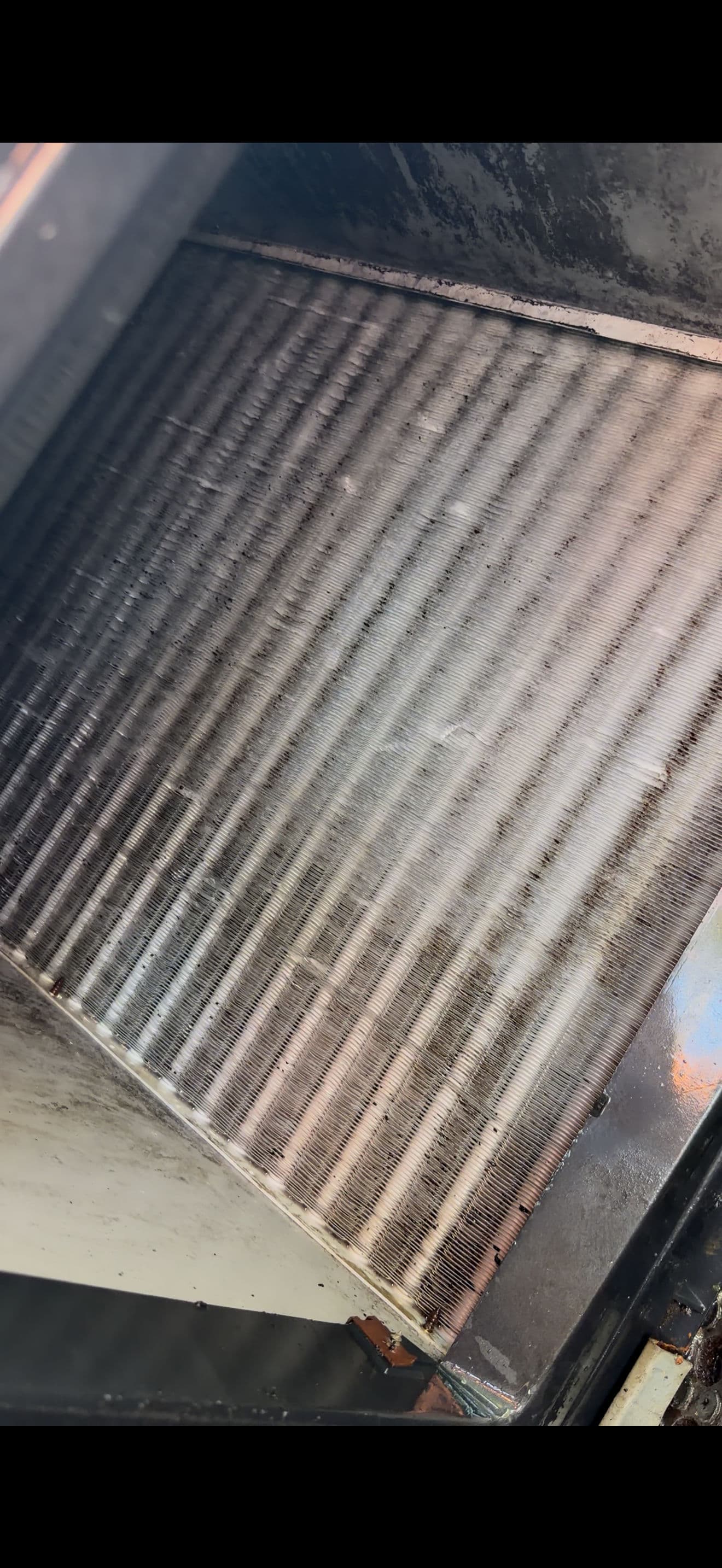 Gallery photos for Dirty AC Coils Are Quietly Killing Your System's Efficiency: Image #3