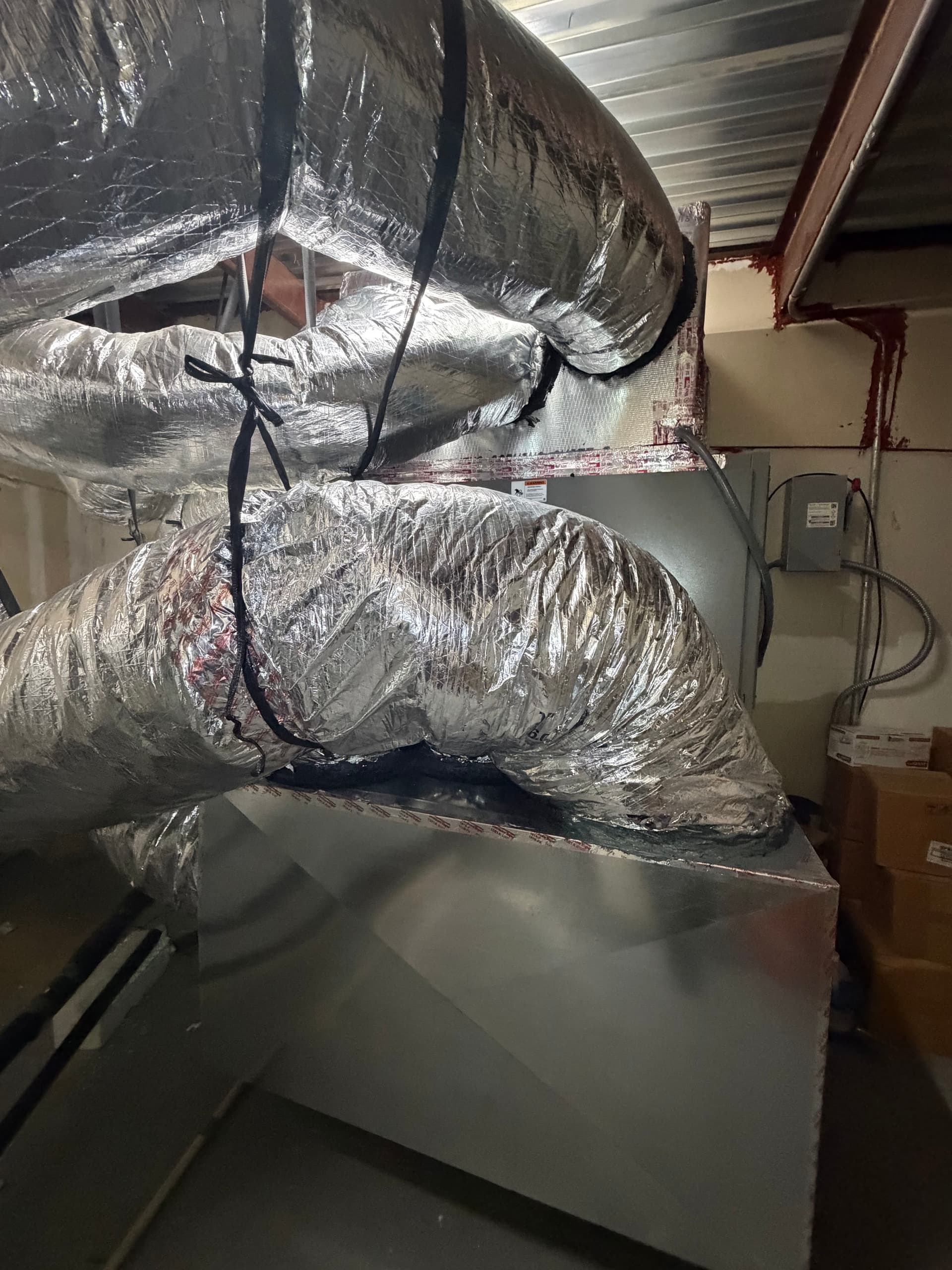 Gallery photos for Return and Supply Plenum Upgrade on a 12.5-Ton Commercial System: Image #2