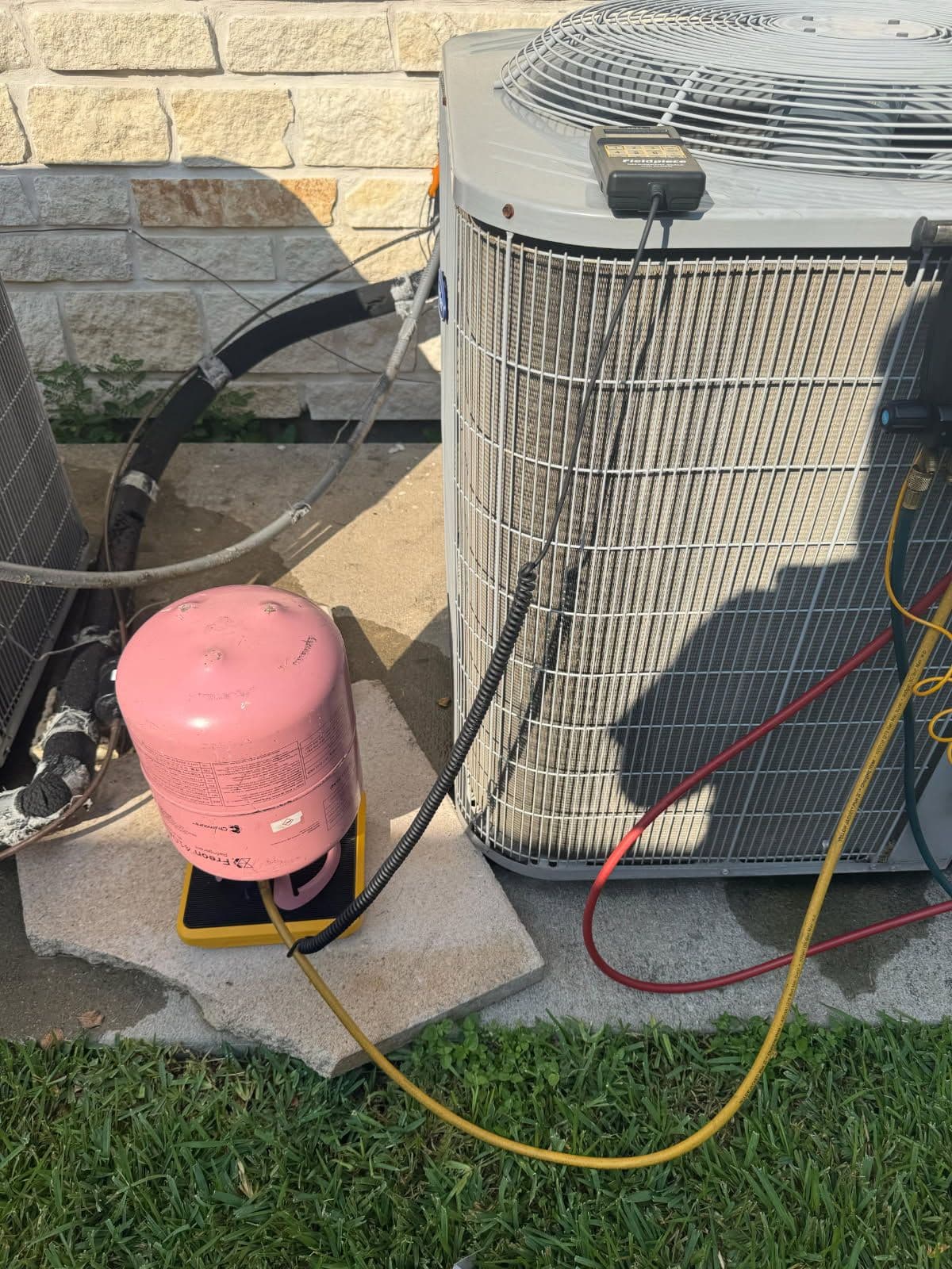 Condenser Unit Leak Fix in Richmond image