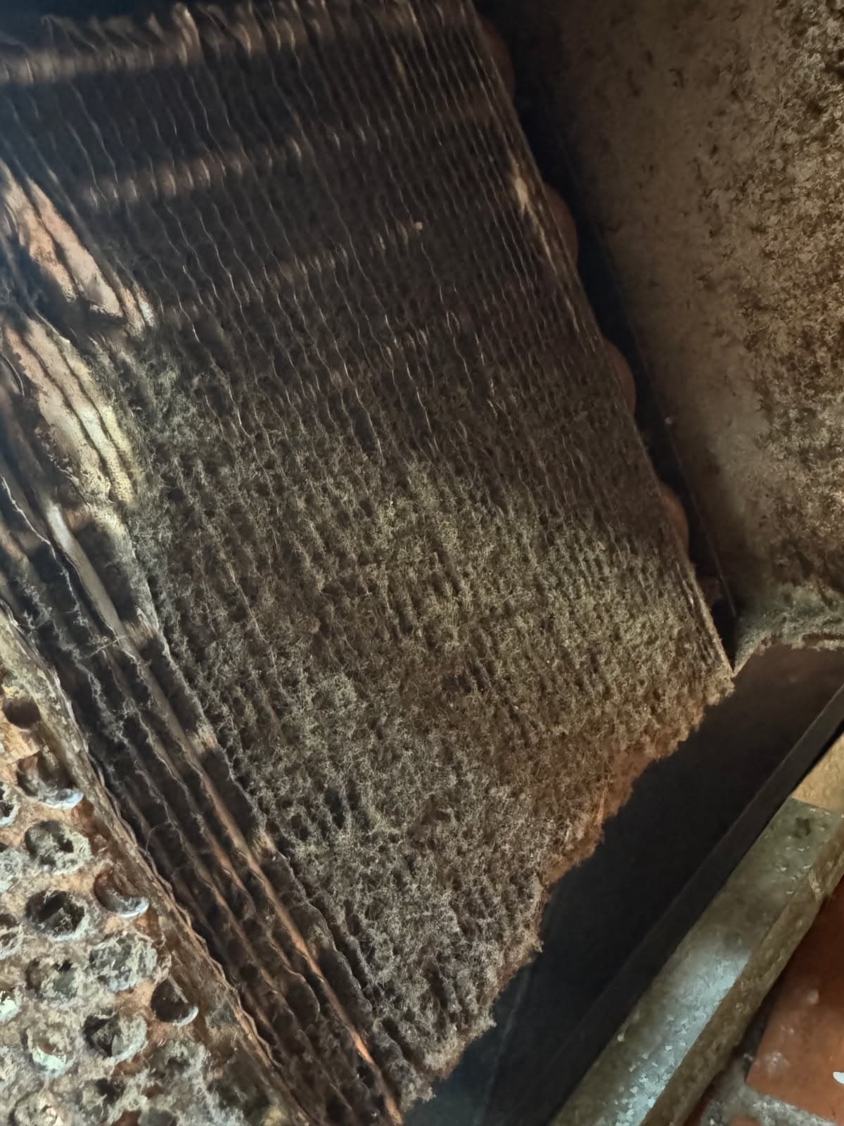 Prevent Electrical Failures with Regular AC Maintenance