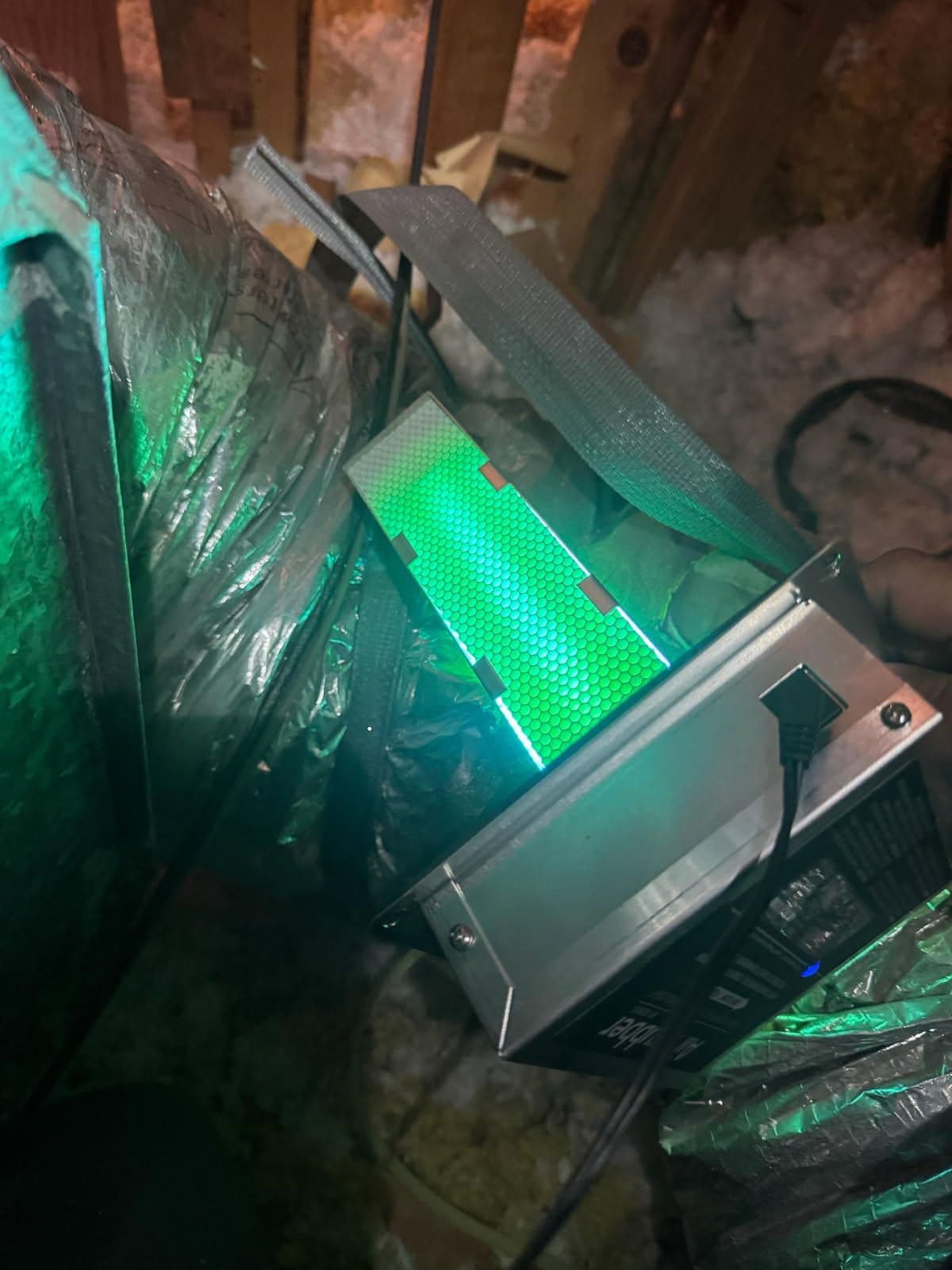 Gallery photos for Maximizing Air Quality with Regular Air Scrubber Maintenance: Image #1